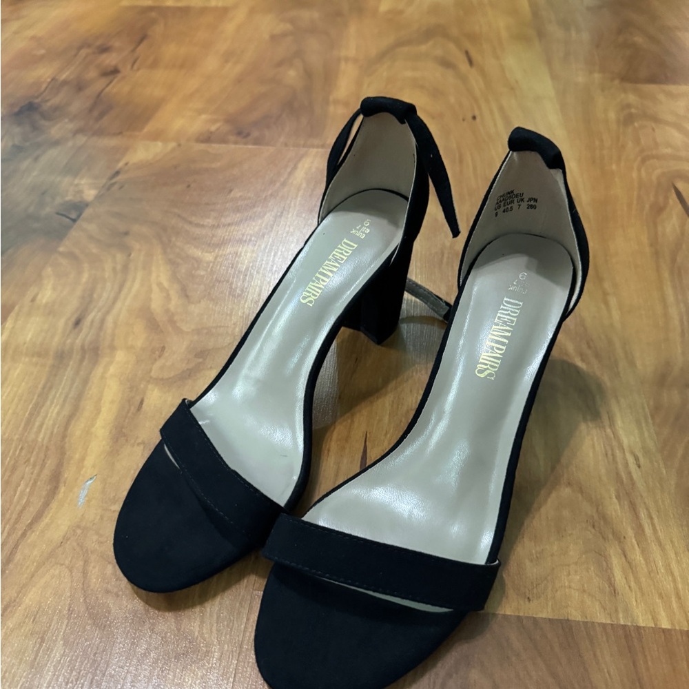 Dream Pairs Women's Black Heels